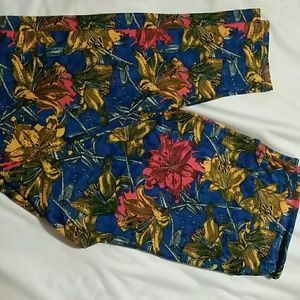 Lularoe TC leggings!